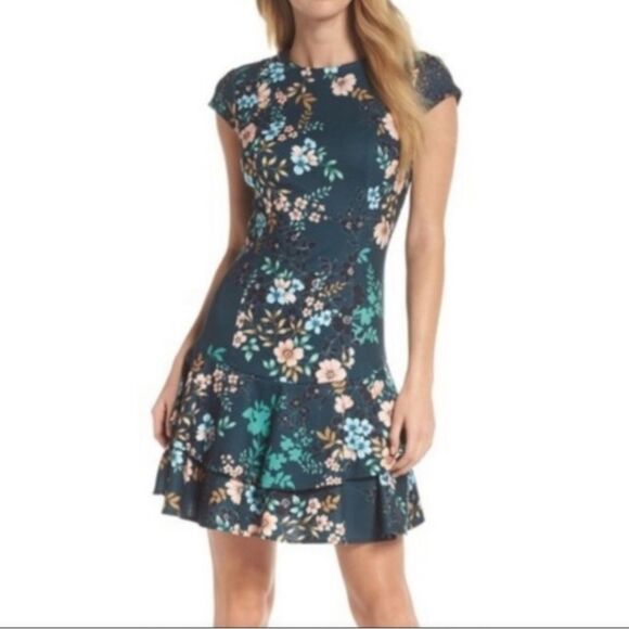 Eliza J Green Floral Fit and Flare Mini Dress Size 0 - Picture 1 of 6